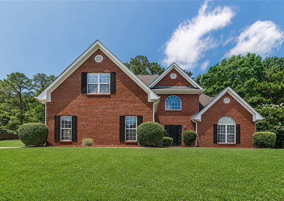 1st image of 130 Victor Ln