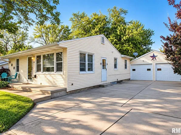 2809 W Scenic Dr, Peoria, IL 61615
