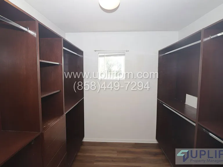 4300 Newton Ave #65 — Photo 11
