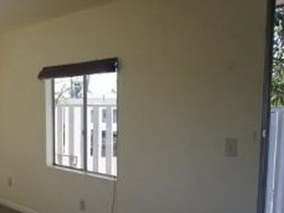 3rd image of 1256 Barbara Dr #B