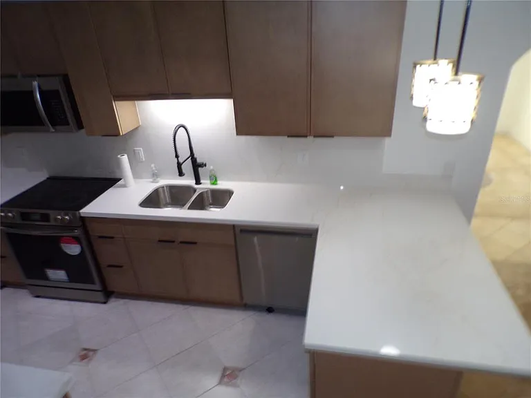 179 Maria Ct — Photo 12
