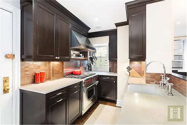 Rented by Halstead Real Estate | media 15