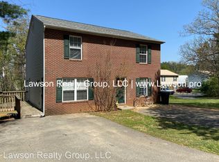 5506 Woodland Ln, Roanoke, VA 24018