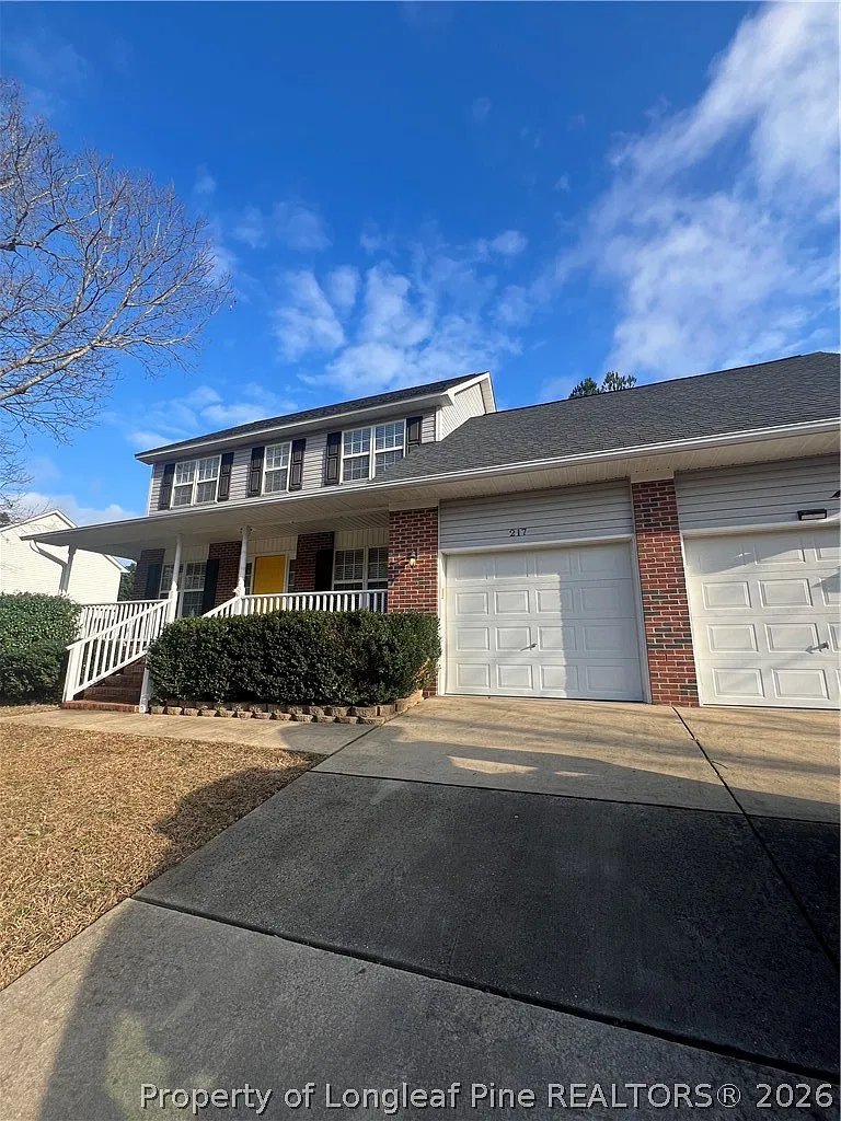 3 bed, 4.0 bath, 1632 sqft, $1,850 — Photo 2