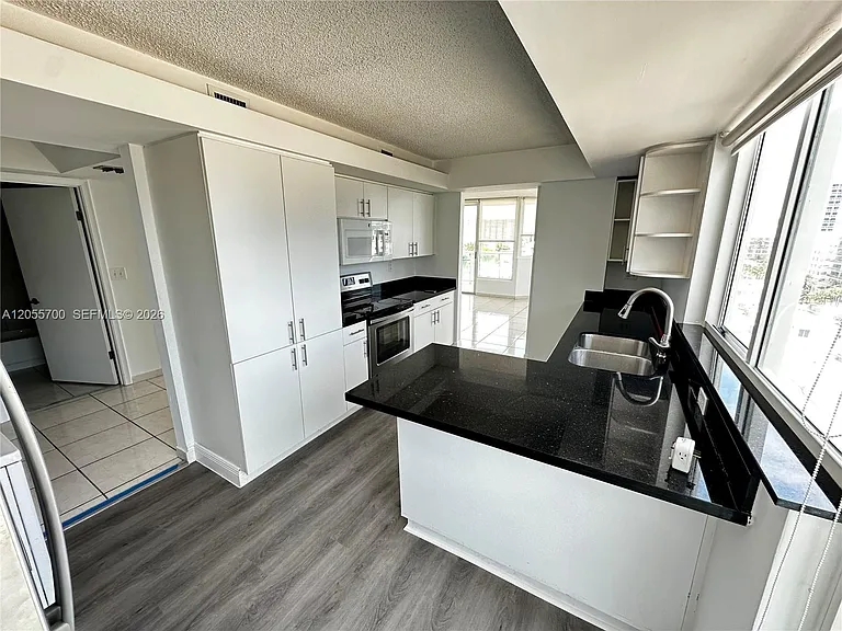 3411 Indian Creek Dr #1101 — Photo 7