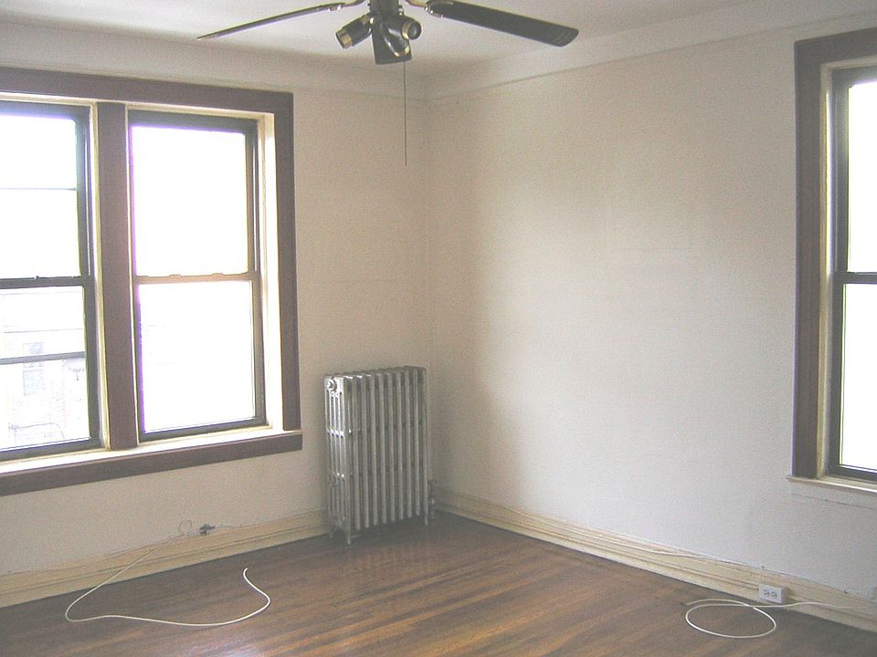 1st image of 3074 33rd St APT 2F