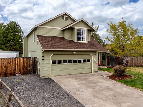 2nd image of 3128 NE Cromwell Ct