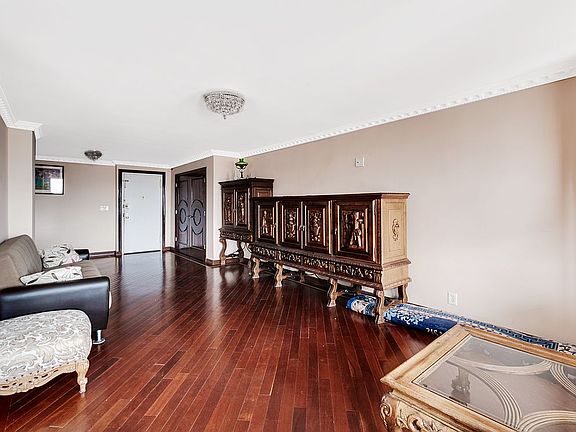 2nd image of 3131 Brighton 13 St #15A