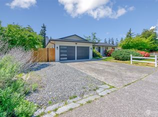 15823 119th Ave NE, Bothell, WA 98011