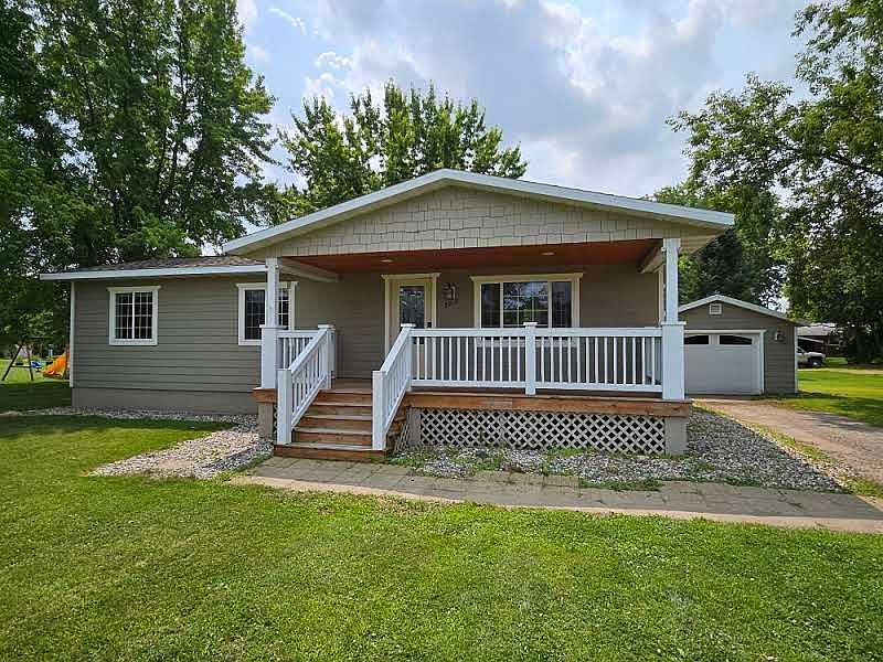 103 Oak Ave E, Clarissa, MN 56440 Zillow