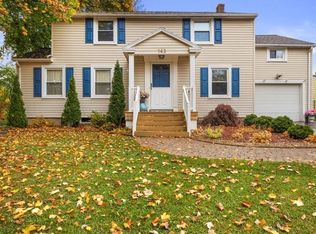 143 Apollo Dr, Rochester, NY 14626