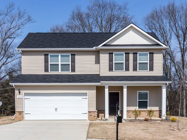 2225 Bee Hive Dr