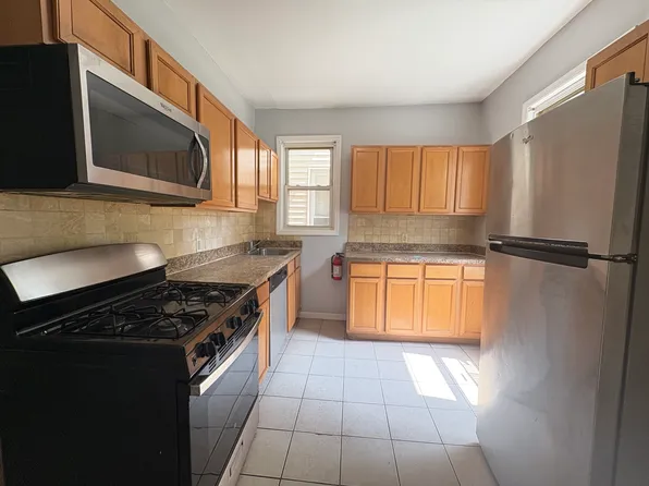 11 Dwight St, Jersey City, NJ