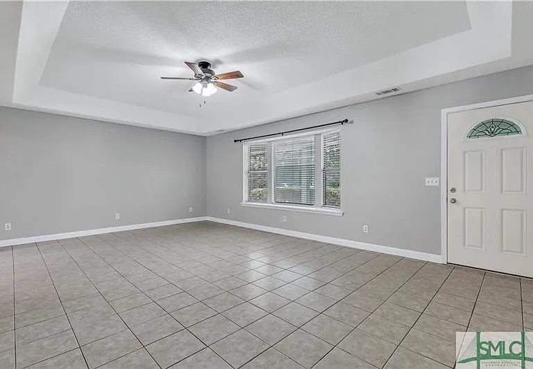 103 Maple Dr — Photo 6