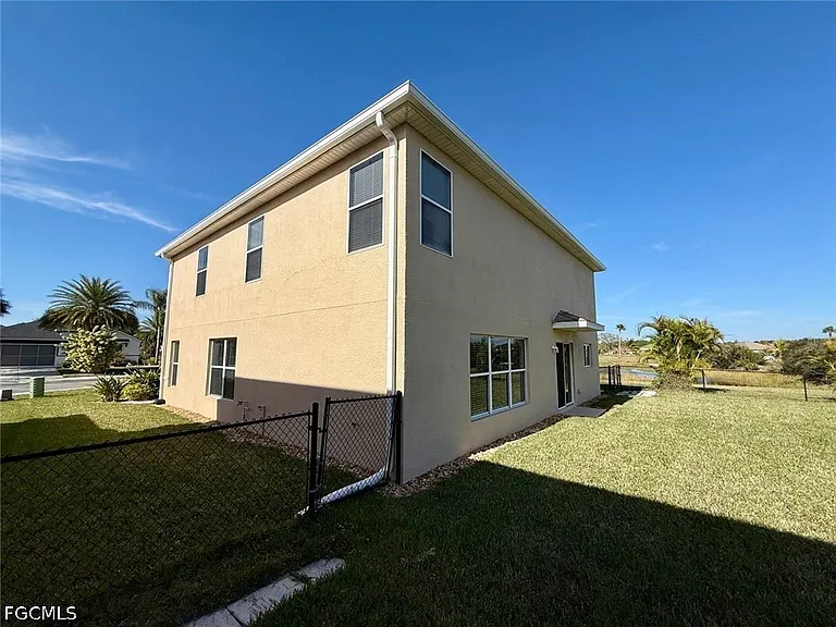 18168 Horizon View Blvd — Photo 34