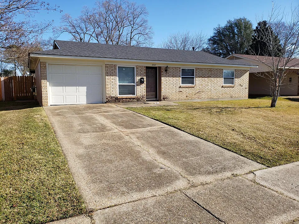 3507 Nikki Lynn Dr