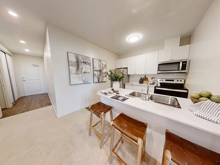 475 King St E — Photo 33