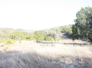 196 Dingley View Dr, Kerrville, TX 78028