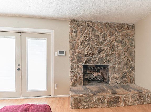 4th image of 101 S Dewberry Dr