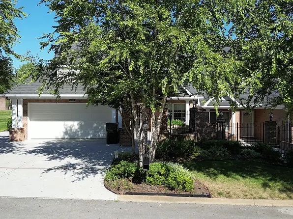 1119 Savannah Ln, Sevierville, TN 37862