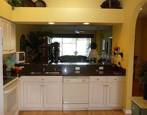 3rd image of 4944 Mahogany Run Ave