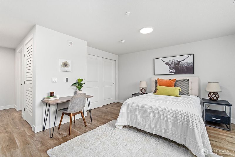 3rd image of 5022 Martin Luther King Jr Way S #509