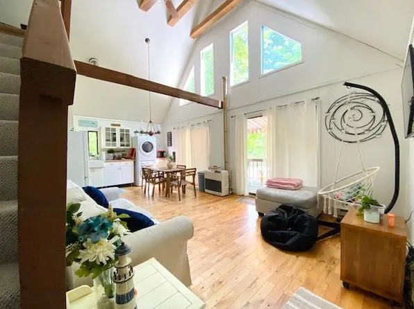 58 Tamarack Ln, Lake Ariel, PA 18436