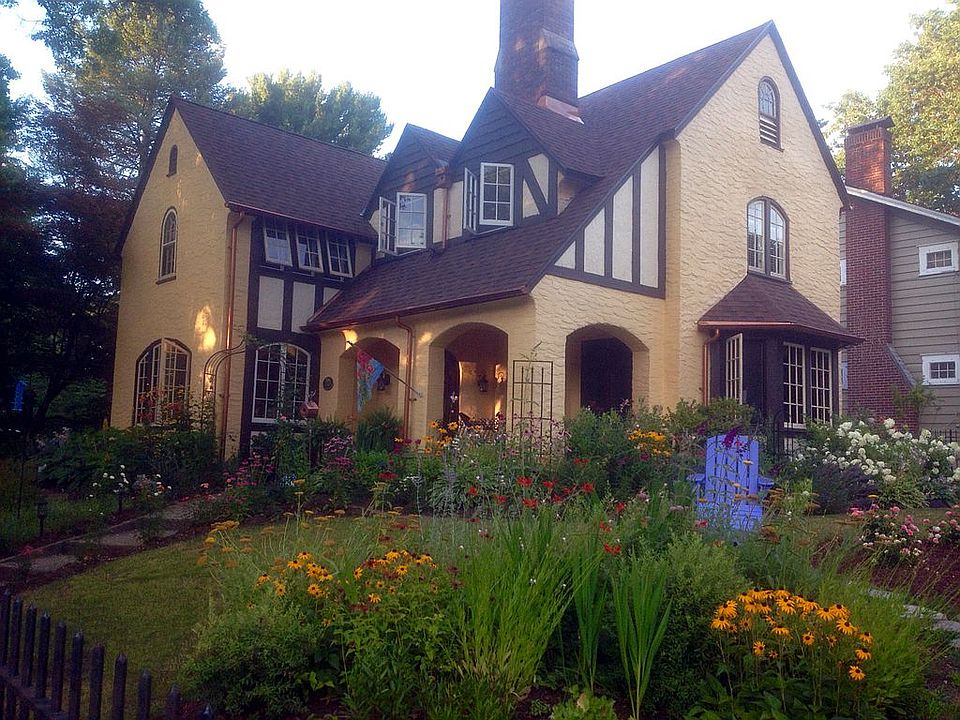 1st image of 904 Lakeview Ave