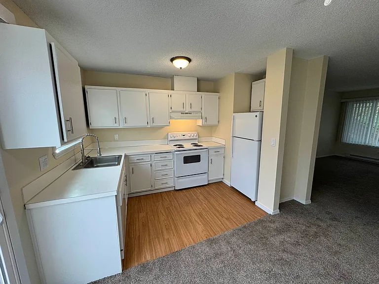 634 Alameda Ave — Photo 6