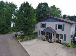 1182 Lincoln St SW, Sherrodsville, OH