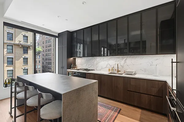 Kitchen, photo 1