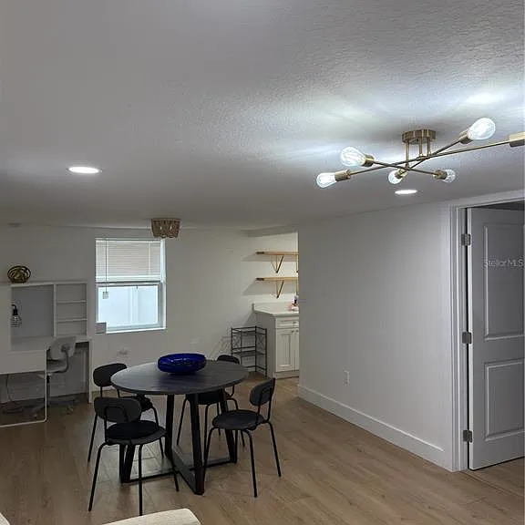 2417 W Gray St — Photo 7