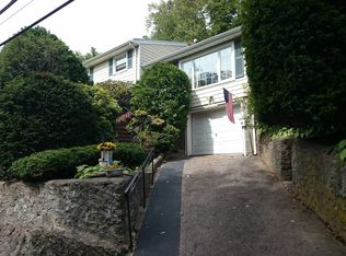 19 Brook Farm Rd, West Roxbury, MA 02132