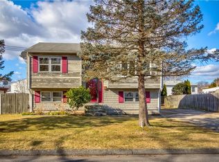 13 Dekalb St, Cranston, RI 02910