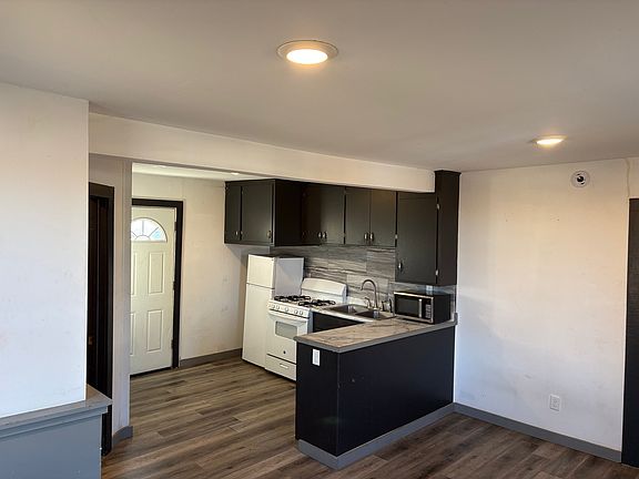 3rd image of 36 W Eau Claire St #4