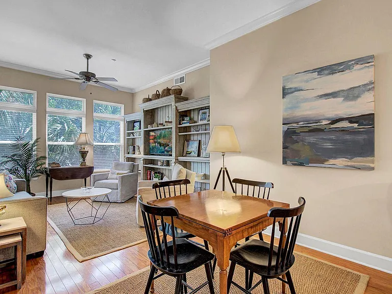 125 Pier View St #205 — Photo 14