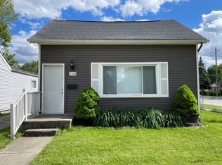 8536 Stephens Rd, Warren, MI 48089