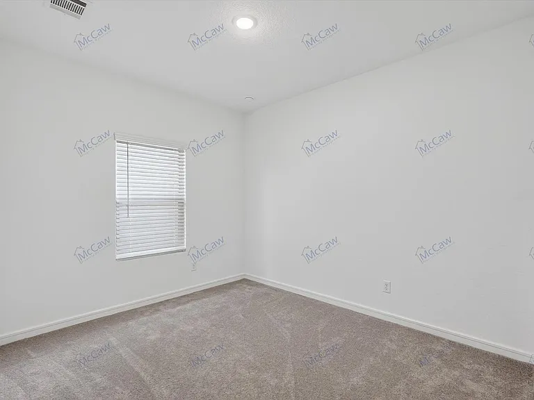 2516 Tahoe Dr — Photo 10