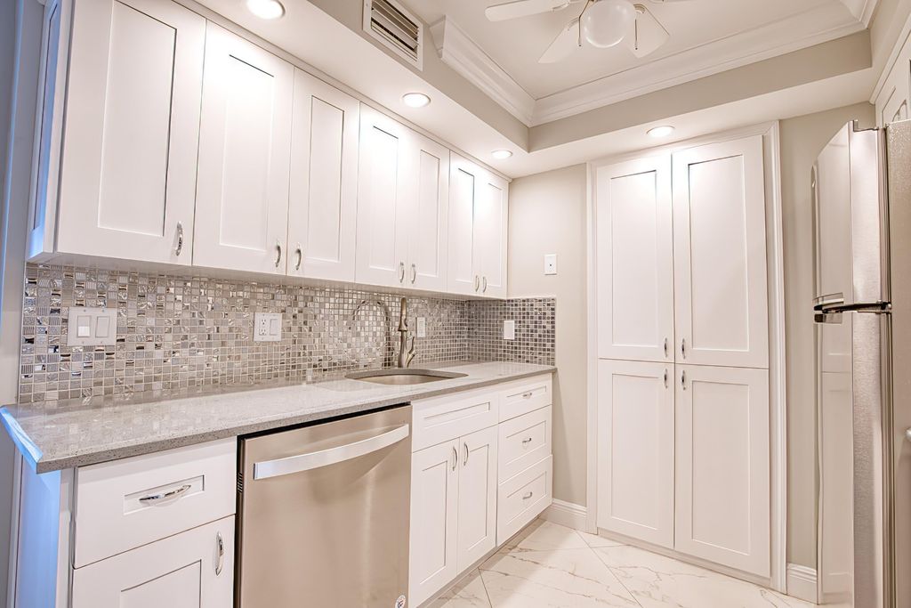 111 Briny Avenue #610, photo 6