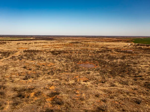 N Westover Rd, Seymour, TX 76380