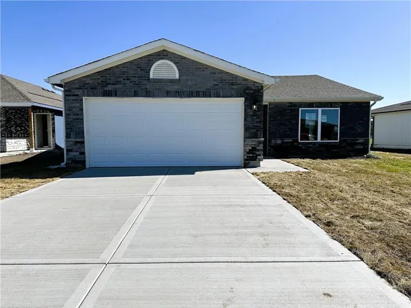 37779 W 207th Ter, Edgerton, KS 66021