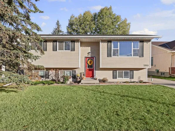 5910 S Ash St, Olds, AB T4H 1K8