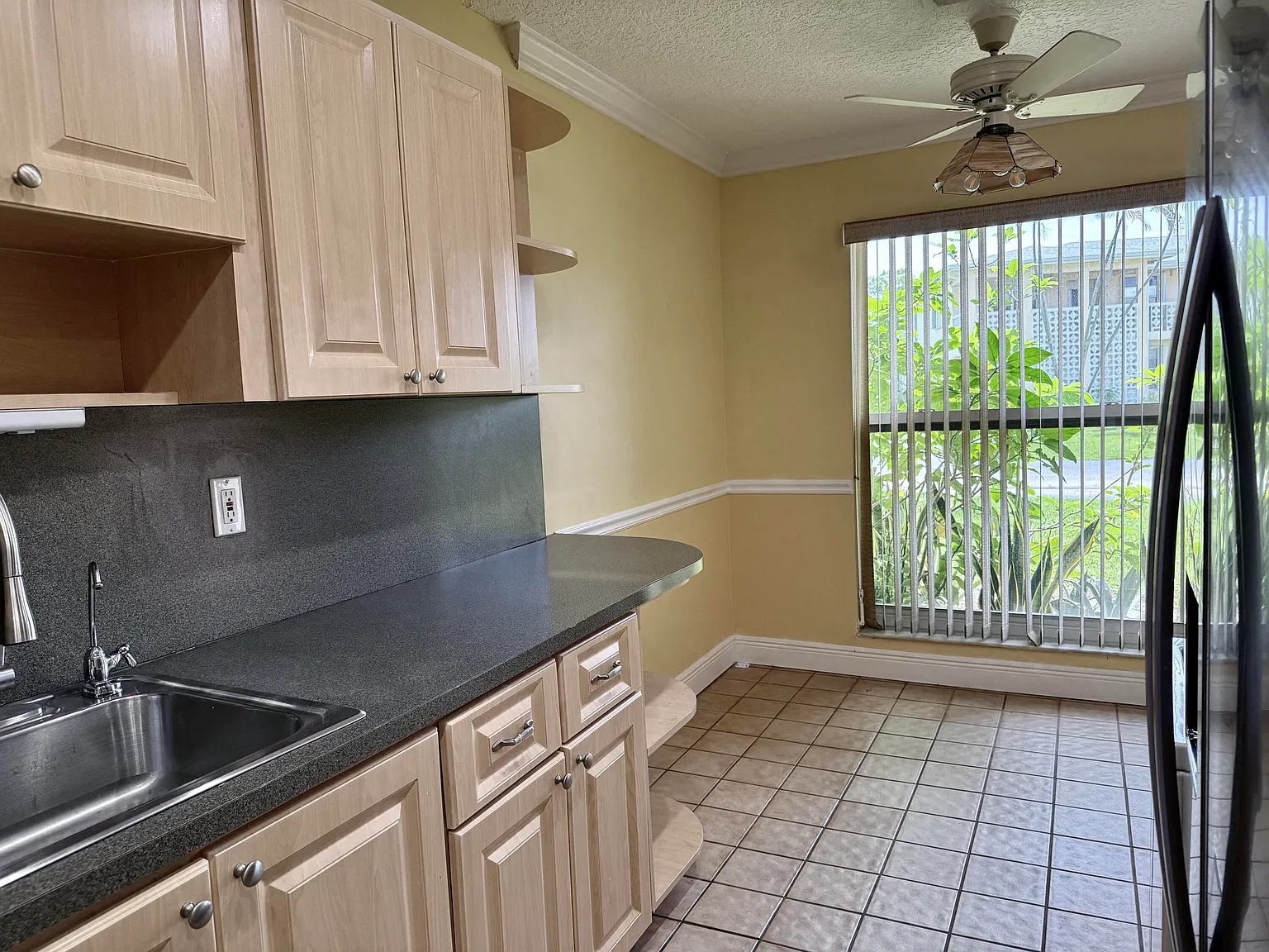 2 bed, 2.0 bath, 1104 sqft, $1,950 — Photo 4