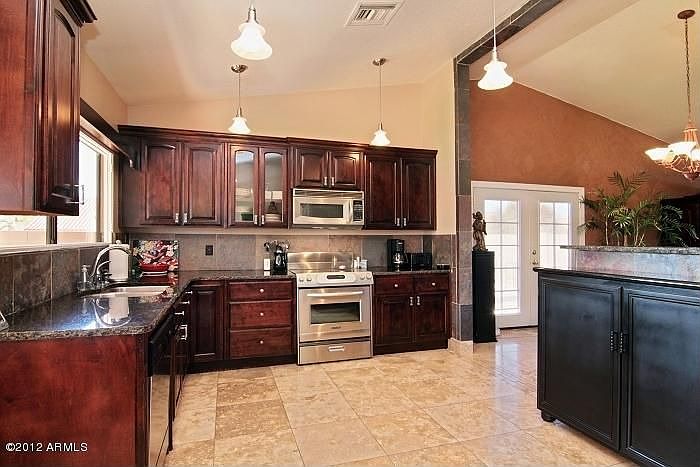 1st image of 10451 E Bella Vista Dr