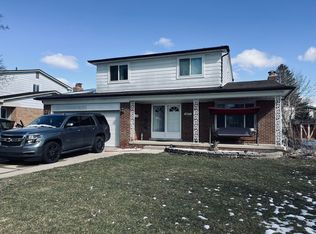 36630 Jackman Dr, Sterling Heights, MI 48312
