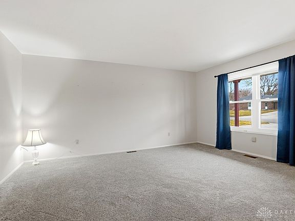 5th image of 3054 Maginn Dr