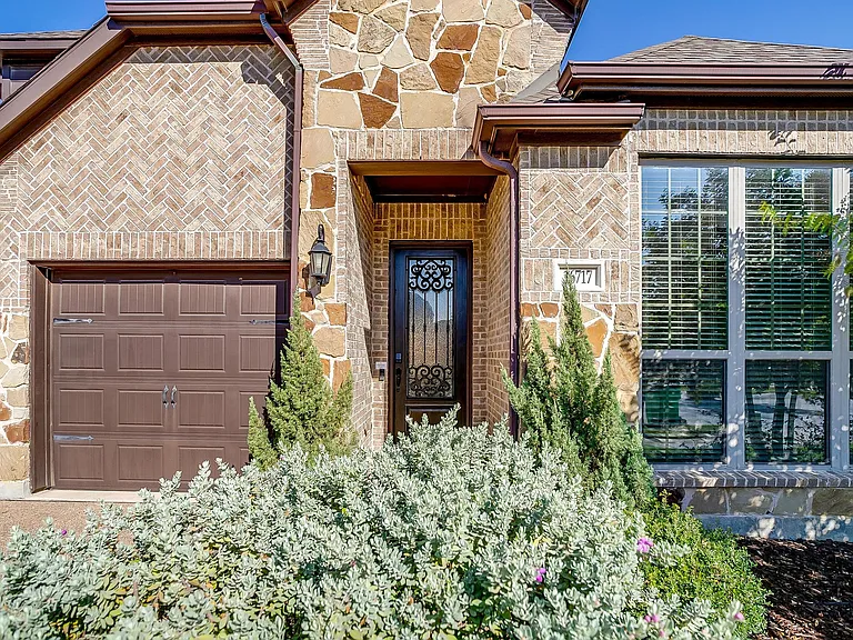 16717 White Rock Blvd — Photo 4