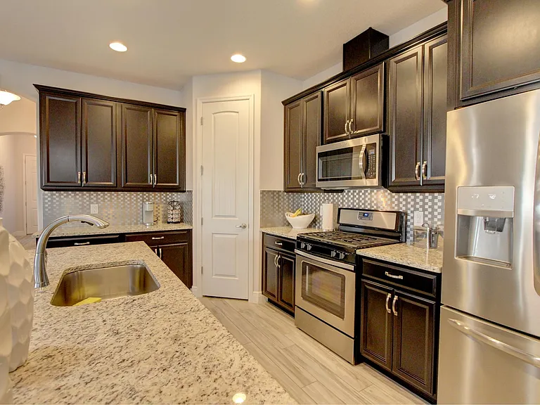 3041 Casterton Dr — Photo 5
