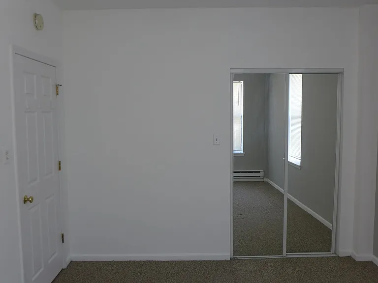 808-12 W Junior Terrace — Photo 39
