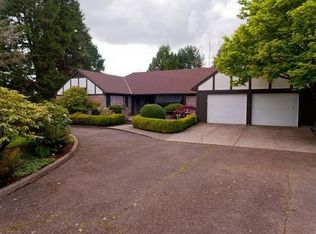 621 N Nebergall Loop NE, Albany, OR 97321